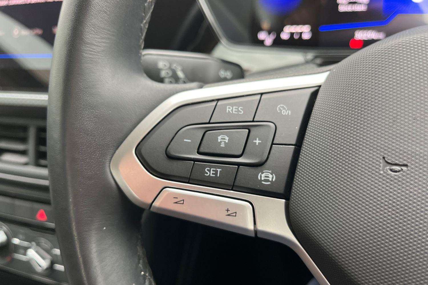 Volkswagen T-CROSS Photo 26