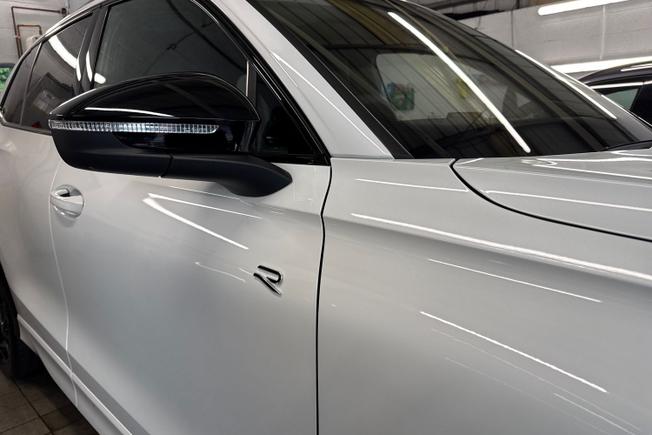VOLKSWAGEN Tiguan Photo 20