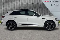 AUDI Q8 E-Tron Photo 4