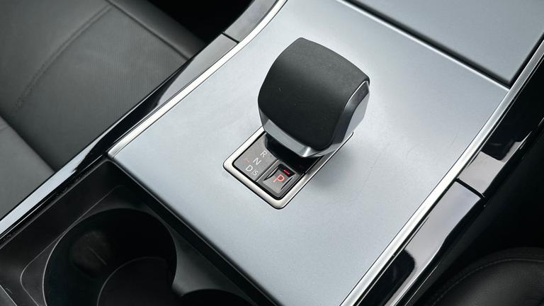 Used Land Rover Range Rover Velar WG74UHL 13