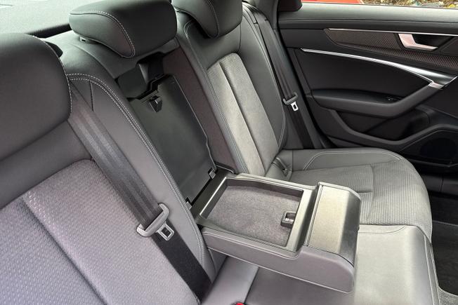 Audi A6 Saloon Photo 27