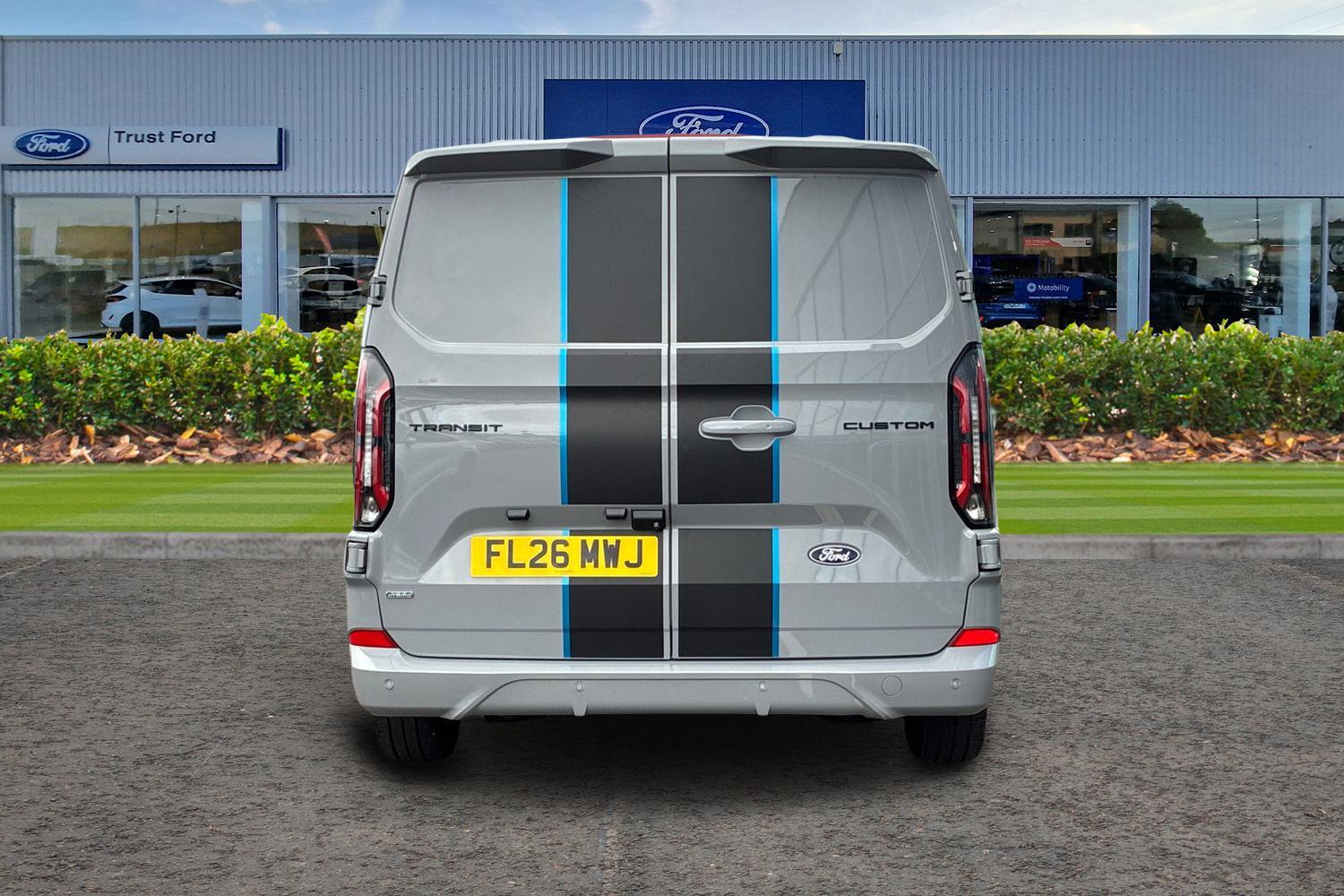 Ford TRANSIT CUSTOM Photo 12
