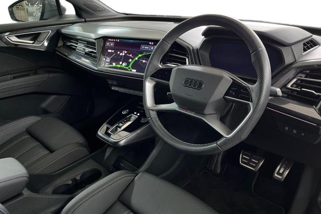 AUDI Q4 E-Tron Photo 6