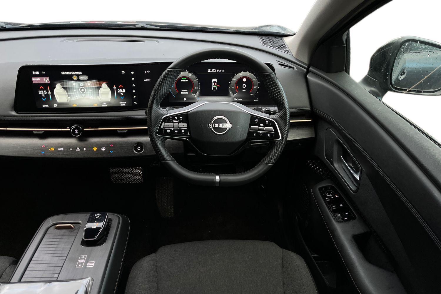 Nissan Ariya Photo 10