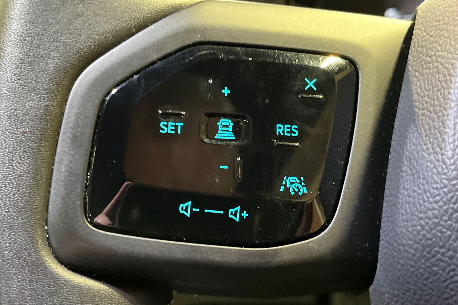 Ford Explorer Photo 40