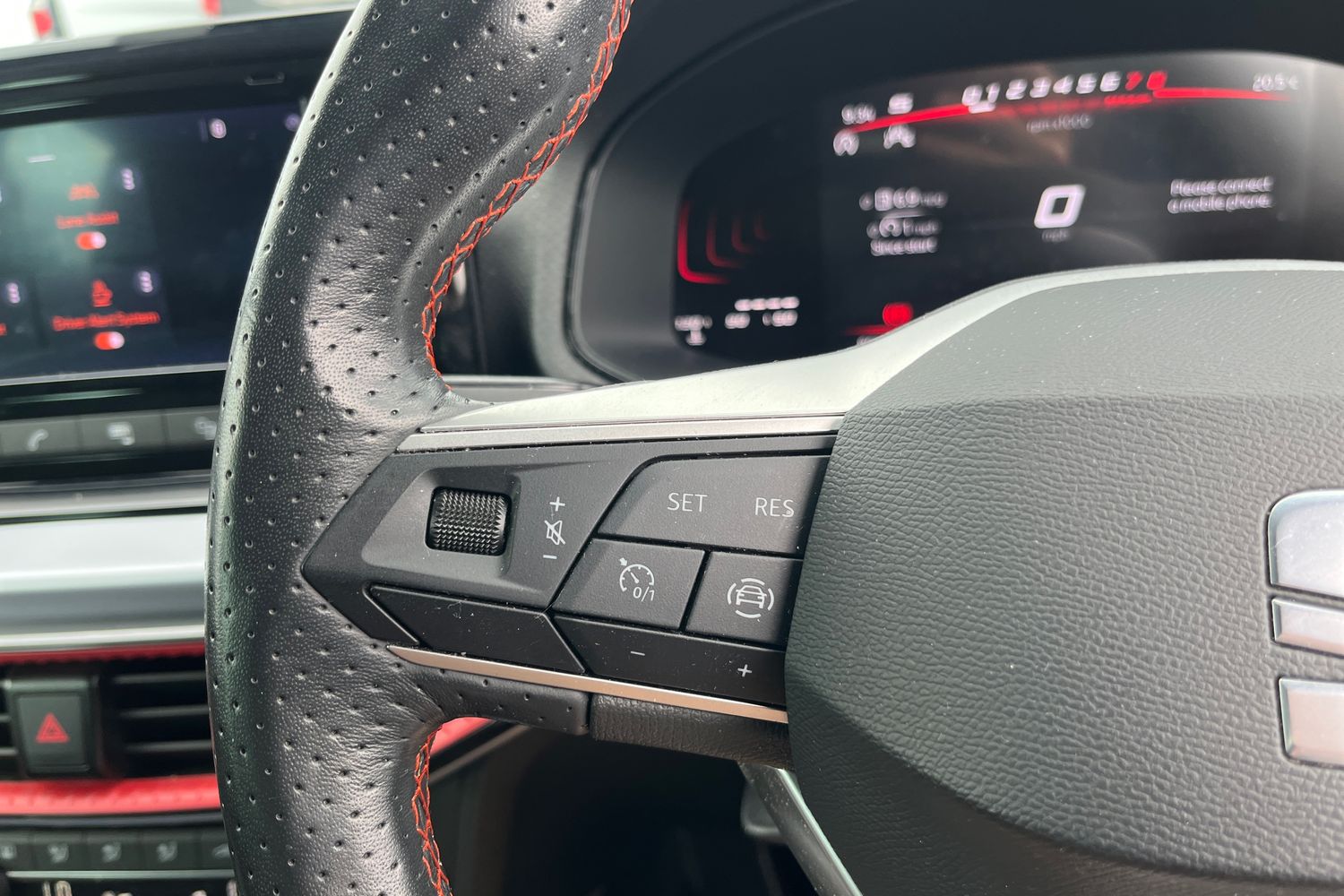 SEAT ARONA Photo 37