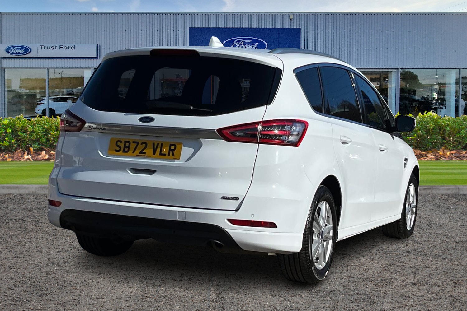 Ford S-MAX Photo 3