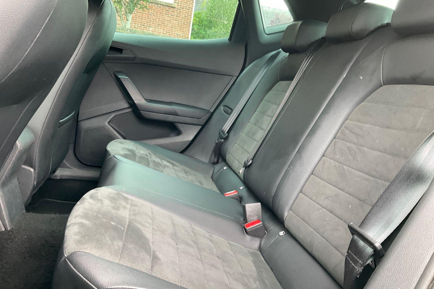 SEAT IBIZA Photo 19