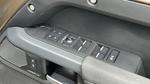 Land Rover Defender Photo 24