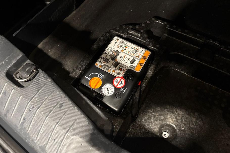 Used Ford MUSTANG MACH-E 24