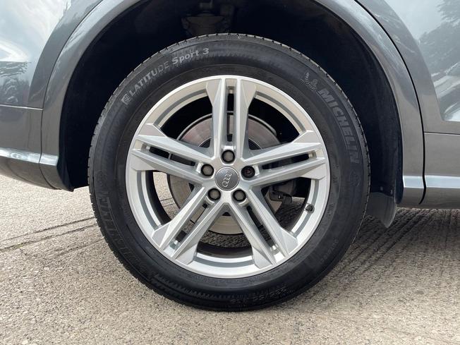 AUDI Q5 Photo 5