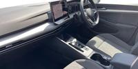 Volkswagen Golf Photo 1