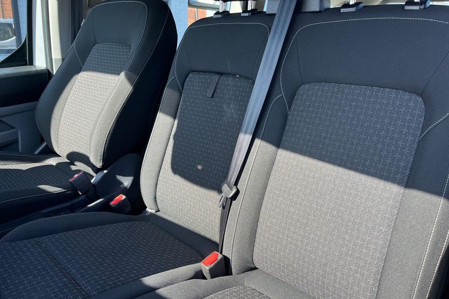 Used Ford Tourneo Custom YP74VLR 19