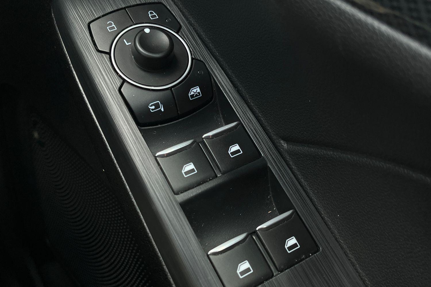 Ford Kuga Photo 15