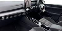 Volkswagen Golf Photo 1