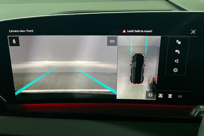 AUDI Q6 E-Tron Photo 21
