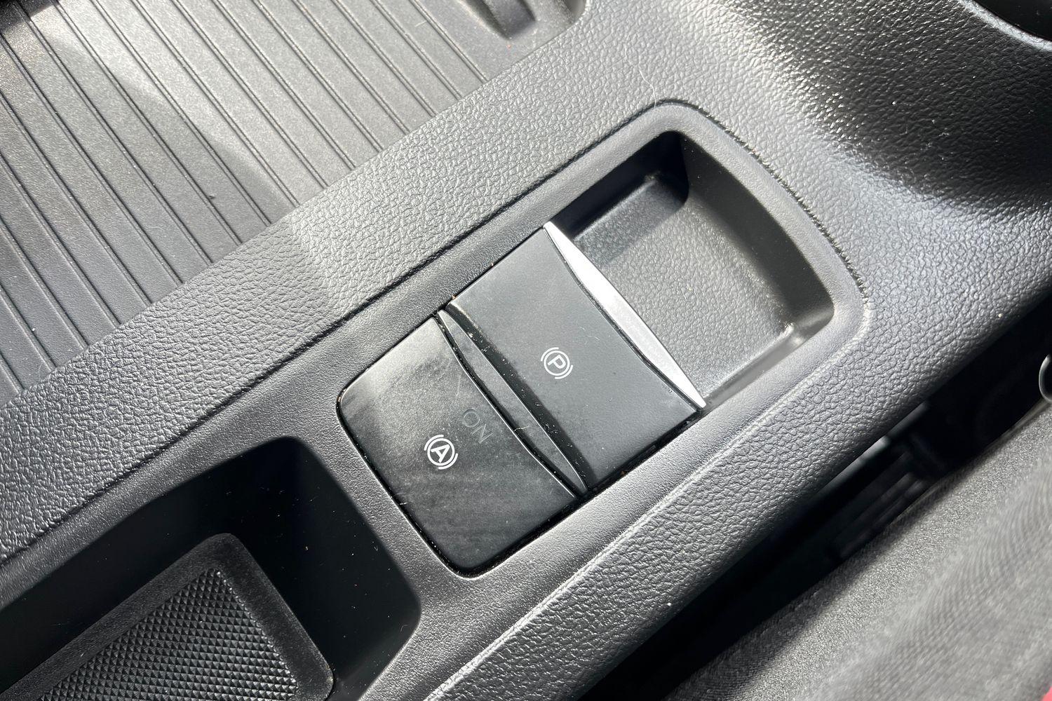 Ford FOCUS Photo 34