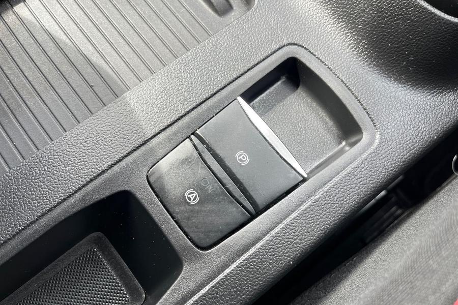 Ford FOCUS Photo autoimg-d37e3b6874c575f97dfe19b7f5a93fca991ba21c.jpg