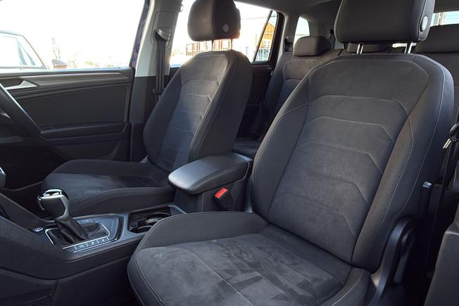 VOLKSWAGEN Tiguan Allspace Photo 22