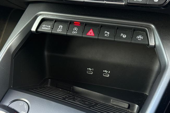 AUDI A3 Photo 37