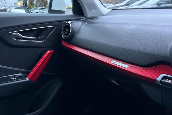 AUDI Q2 Photo 37