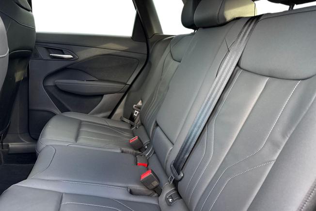 AUDI Q3 Photo 9