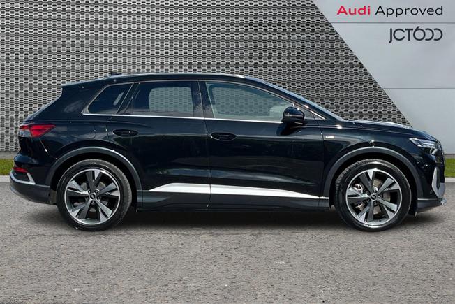 AUDI Q4 E-Tron Photo 4