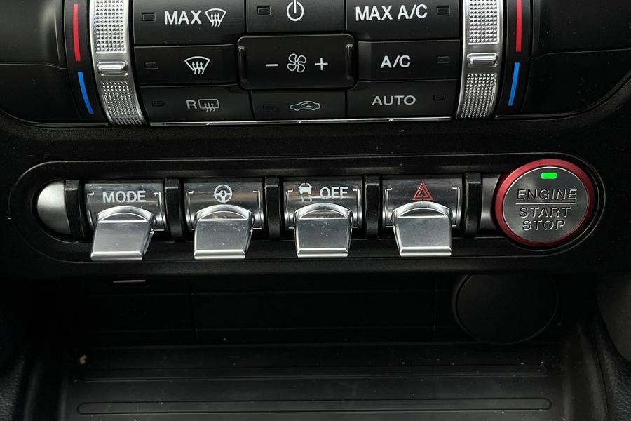 Ford Mustang Photo autoimg-d39bec3fa3574543ff4b95690dea73bf43bc207a.jpg