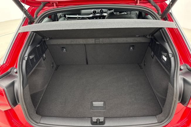 AUDI Q2 Photo 12