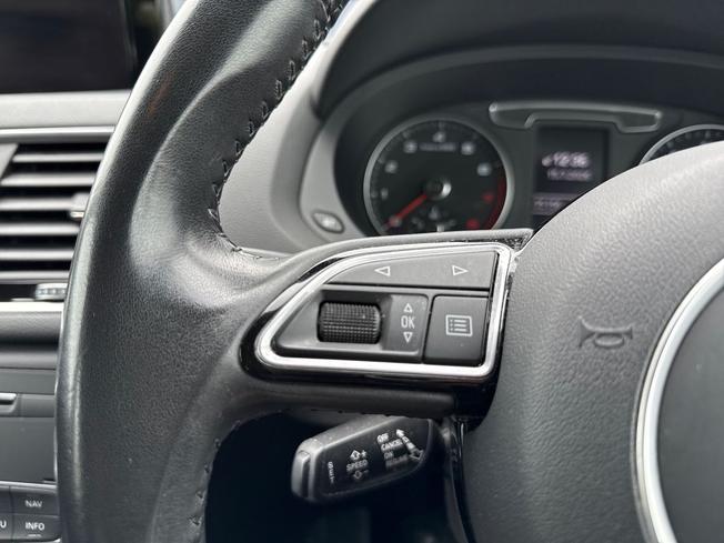 AUDI Q3 Photo 16