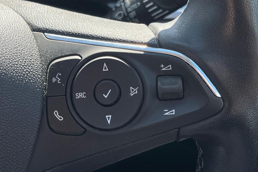 Vauxhall GRANDLAND Photo autoimg-d39fd2bd8ee1768d6827275d5df2ab243aa0859d.jpg