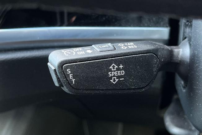 AUDI Q3 Photo 33