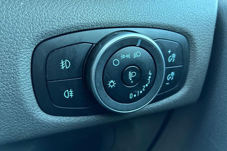 Used FORD TRANSIT CUSTOM YT19CRE 29