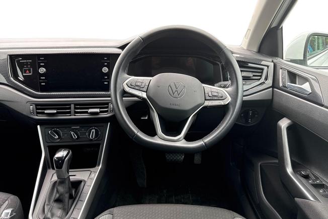 VOLKSWAGEN Polo Photo 11
