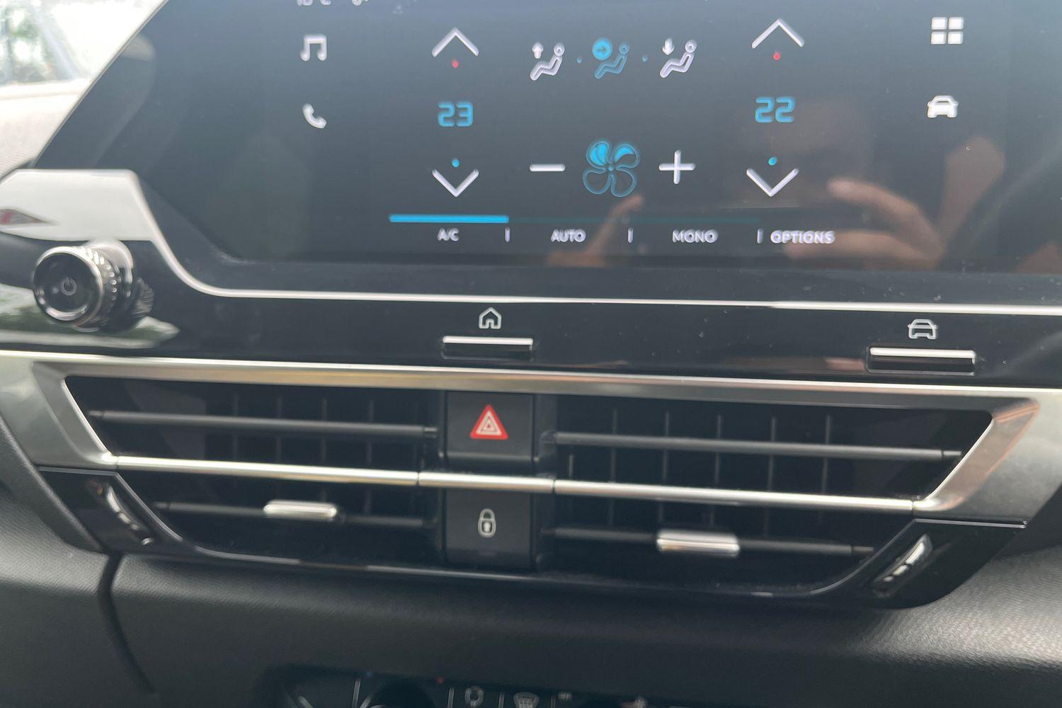 Citroen C4 Photo 30