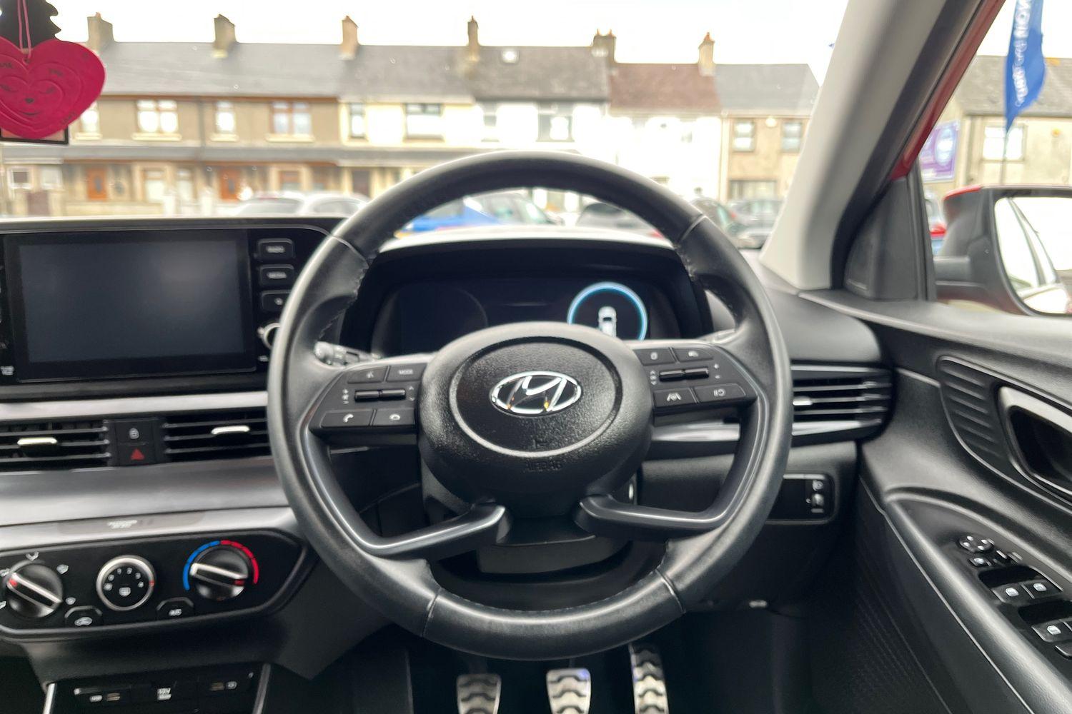 Hyundai BAYON Photo 11
