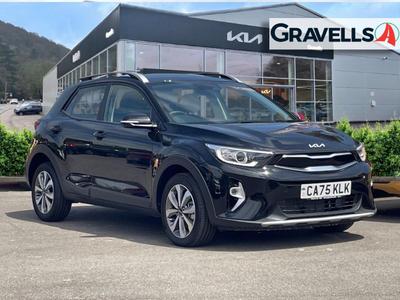 Used 2025 Kia STONIC 1.0 T-GDi 2 SUV 5dr Petrol Manual Euro 6 (s/s) (98 bhp) Midnight Black at Gravells