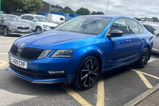 Skoda Octavia Photo autoimg-d3d14c295d8e5a476c319a77cfc04c79cf43b80f.jpg