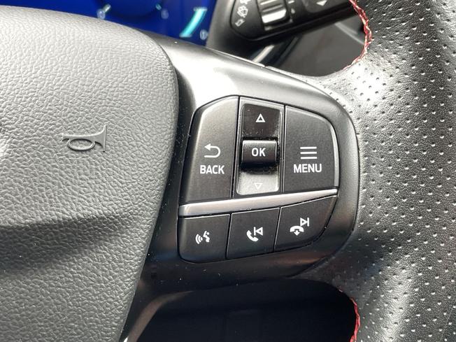 FORD Kuga Photo 17