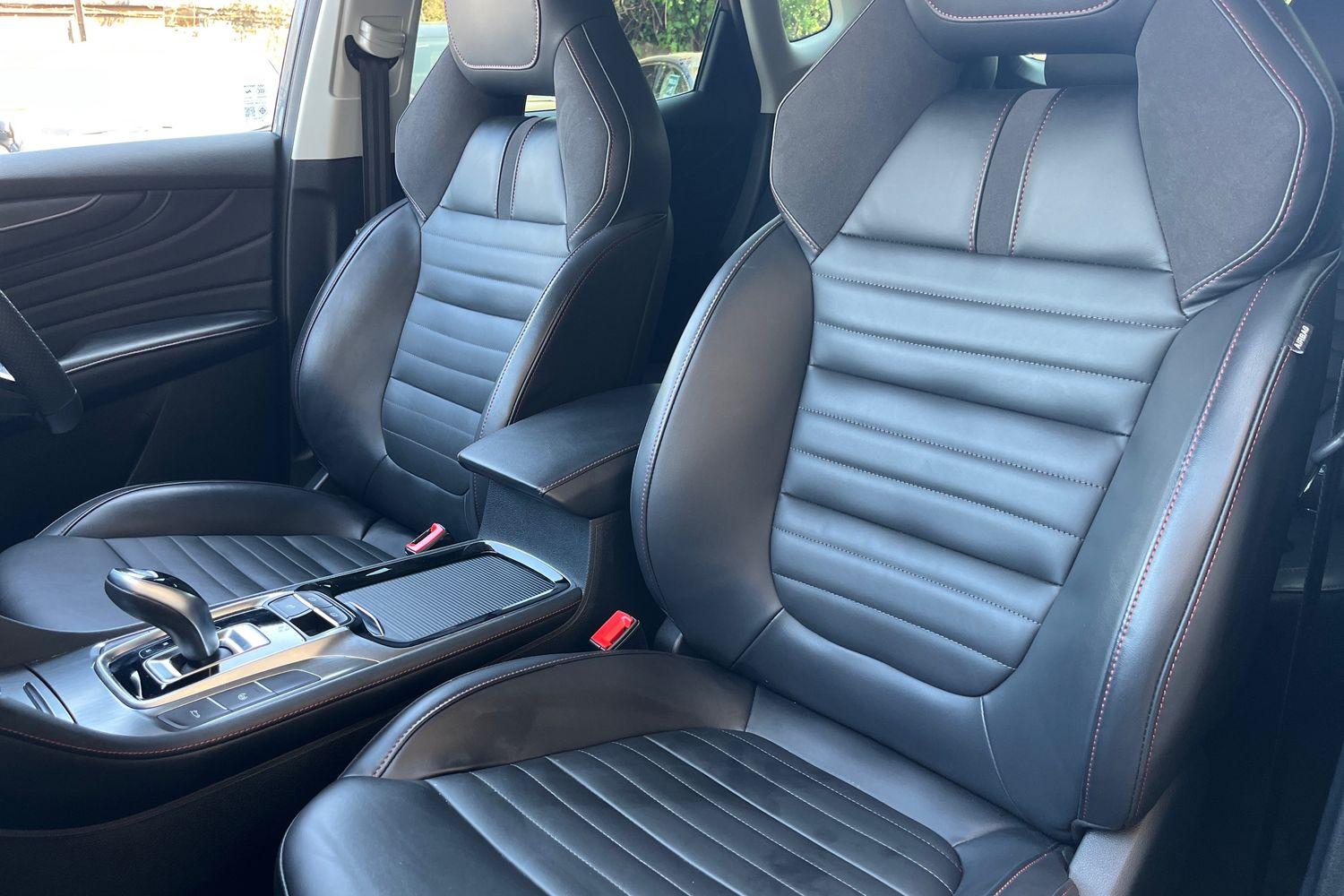 MG HS Photo 18