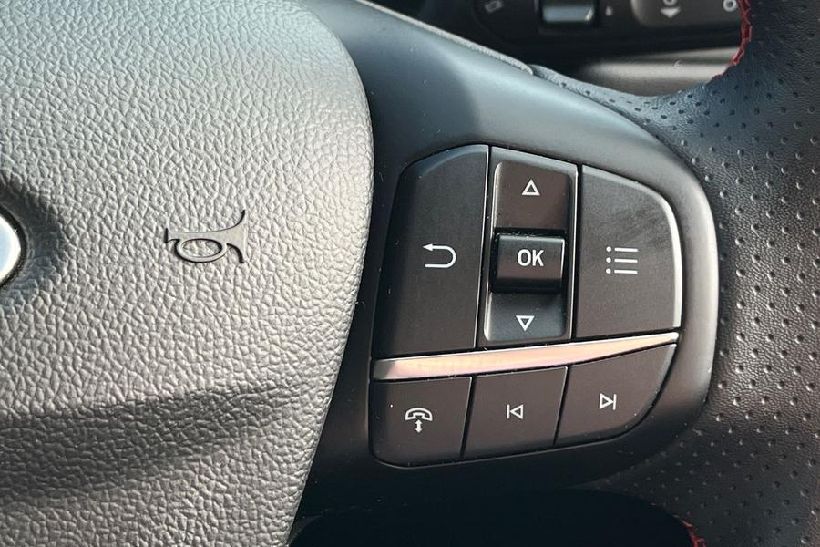 Ford KUGA Photo autoimg-d3dc1eaeb79f1ac36978203b24bfcfe267b3810d.jpg