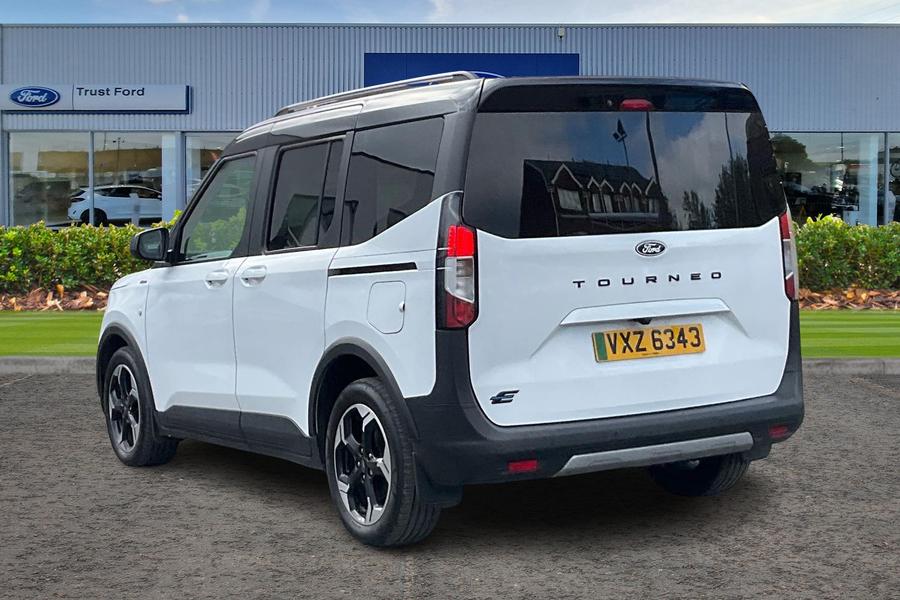 Ford E-Tourneo Courier Photo autoimg-d3dcd1747a7b6c304312ad98f3db6a553ee8d7c5.jpg