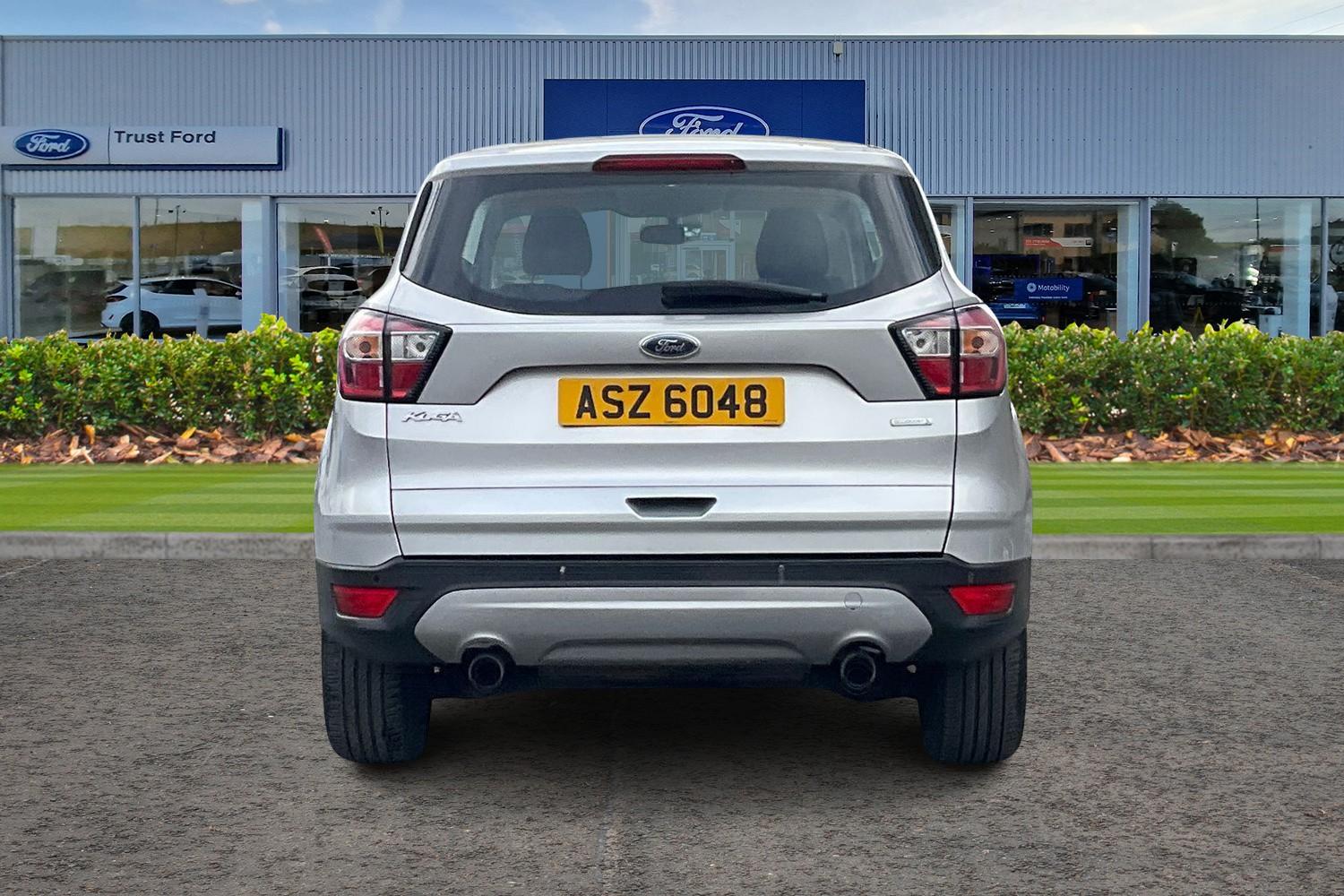 Ford KUGA Photo 6