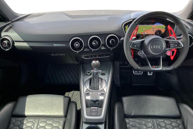 Audi TT RS Photo 10