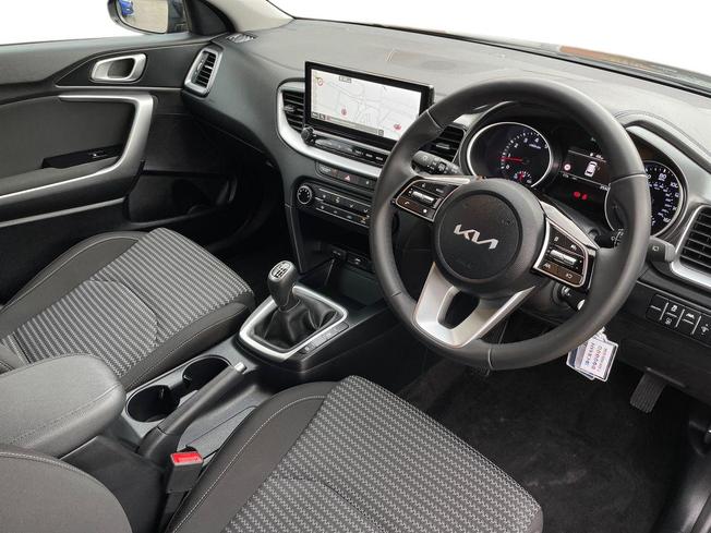 KIA Ceed Photo 6