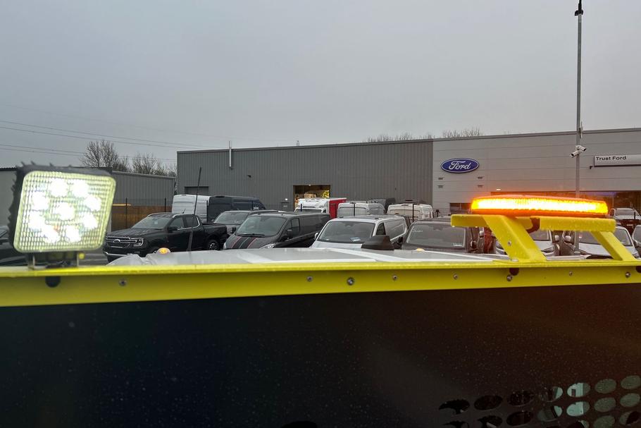 Used Ford TRANSIT 28