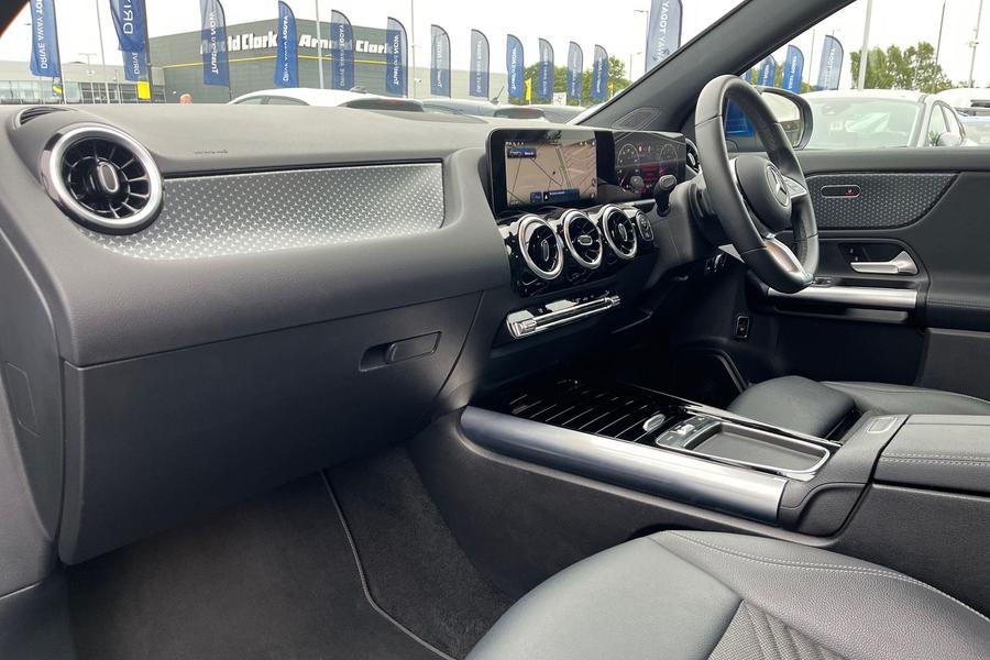 Mercedes-Benz GLA Photo autoimg-d3ee98ec80e483f79c06dea0f2fdcce9d4d0b2c6.jpg