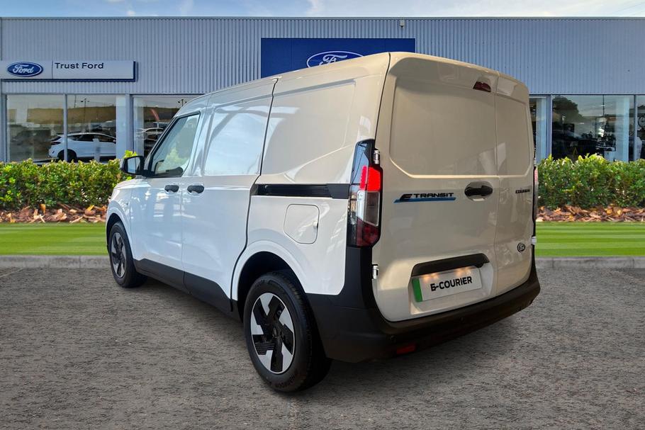 Used Ford TRANSIT COURIER BC75LCU 2