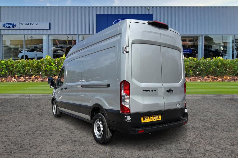 Ford Transit Photo autoimg-d3f331a89e00e45ea5bceac9a4f8d21e7139484d.jpg