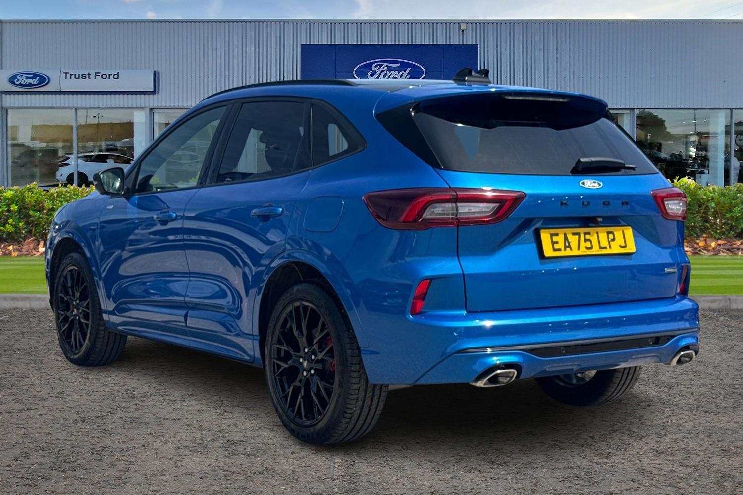Ford KUGA Photo 1